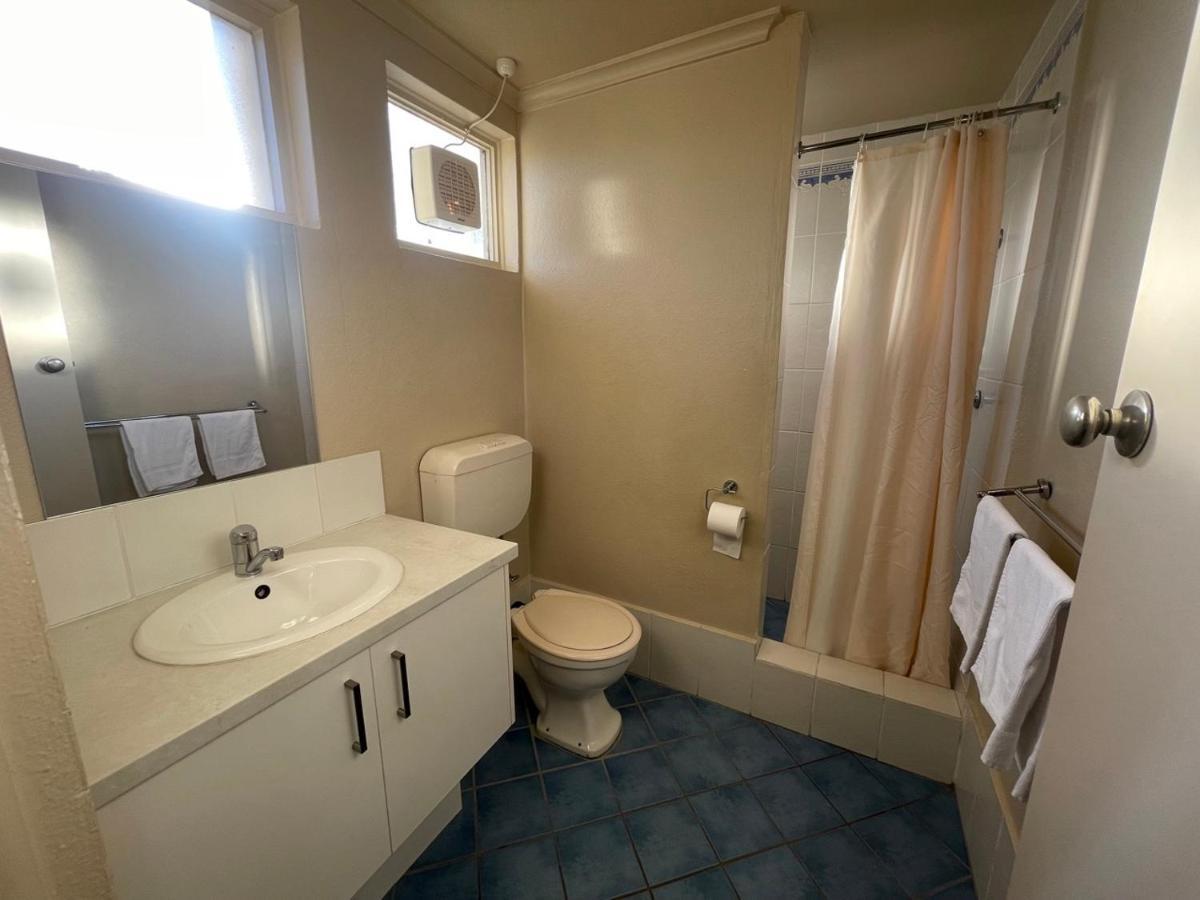Astor Hotel Motel Albury Dış mekan fotoğraf